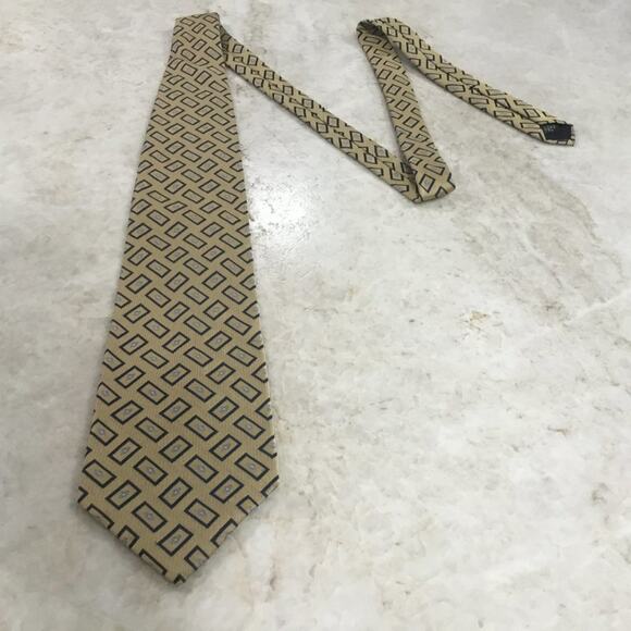 IZOD SILK TIE - Picture 2 of 6